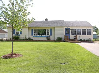 200 Renker Rd, Lansing, MI 48917