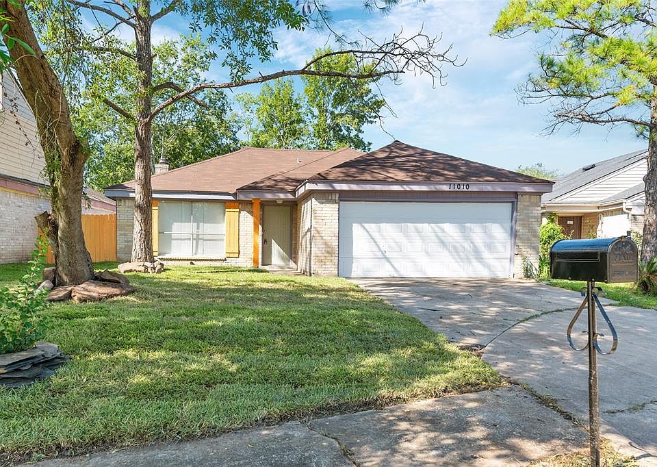 1st image of 11010 Willwood Dr