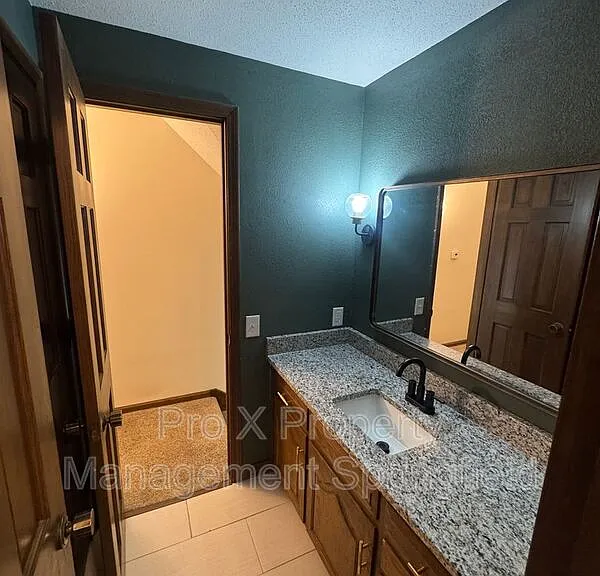 3332 S Southlyn Pl — Photo 19