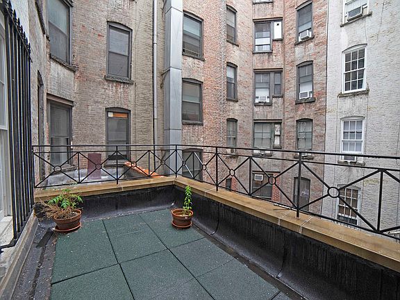 5th image of 320 E 91st St APT 2FE