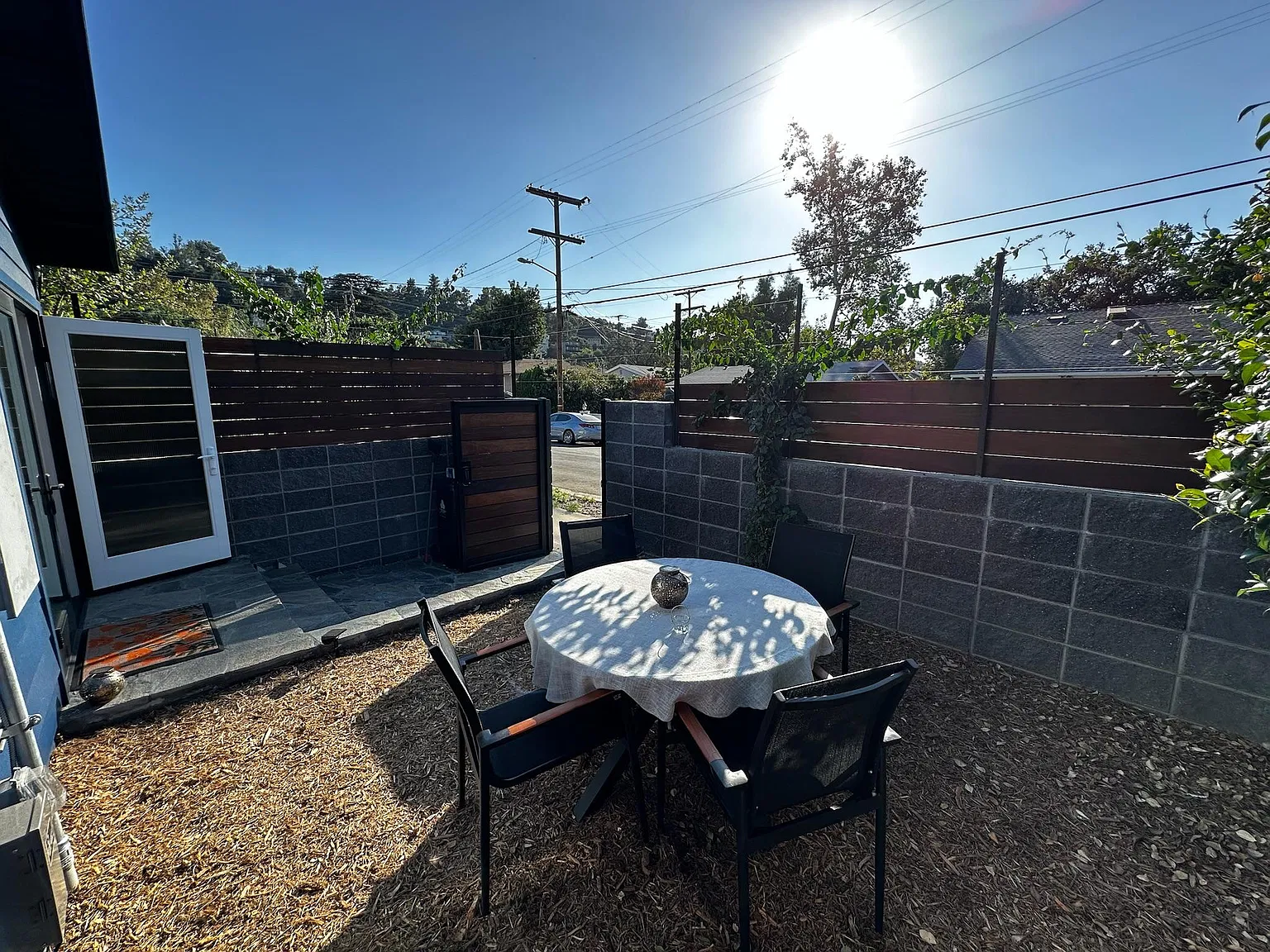 Avoca St, Los Angeles — Photo 2
