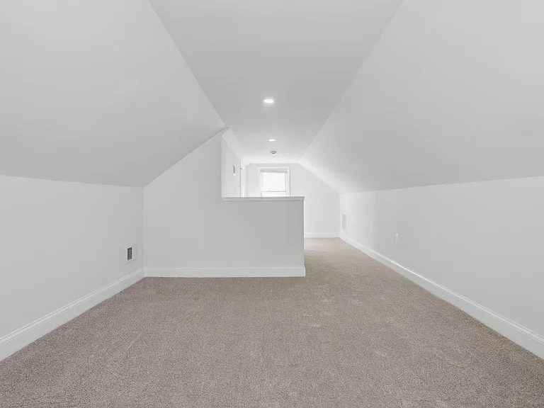 5633 Jamestown Rd — Photo 23