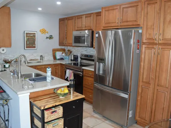 68-3883 Lua Kula St APT 208, Waikoloa, HI 96738