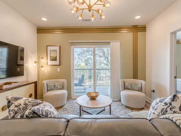 525 Parkway Dr NE, Atlanta, GA