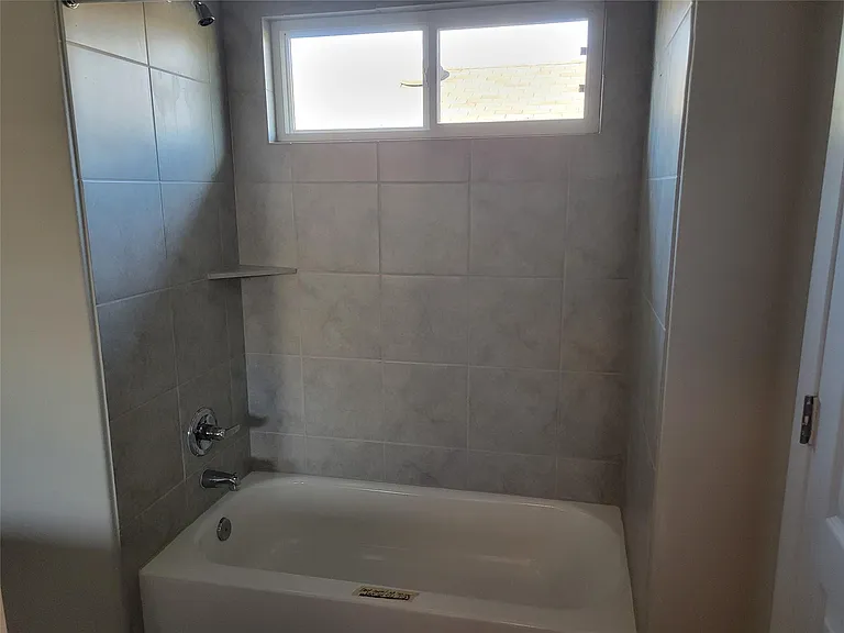 11617 Lago De Garda Dr — Photo 24