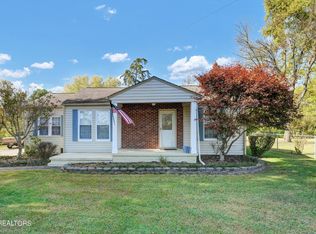 1325 Leconte Rd, Knoxville, TN 37914