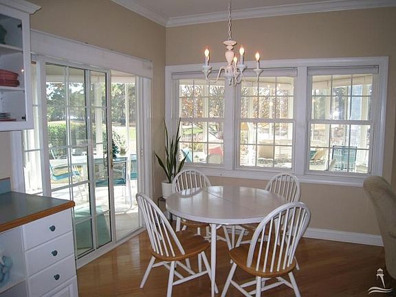 5th image of 2957 Trailwood Dr