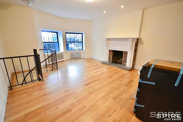 Rented by Spire Group | media 19