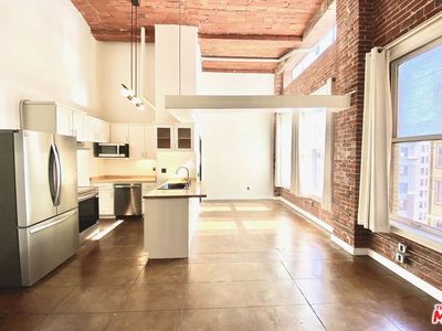 215 W 7th St APT 1203, Los Angeles, CA, 90014