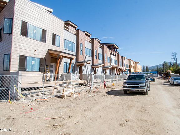 5th image of 252 Lions Gate Dr