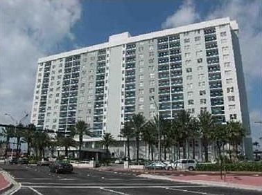 4th image of 6770 Indian Creek Dr APT 10A