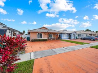 9778 NW 128th Ln, Hialeah Gardens, FL 33018