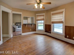 4321 7th Ave APT 2, Rock Island, IL