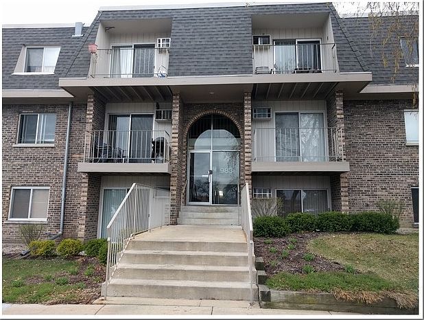 1st image of 983 Crimson Ct APT 108