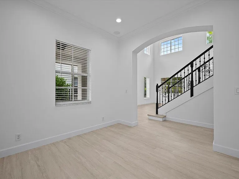 1029 Vintner Blvd — Photo 16