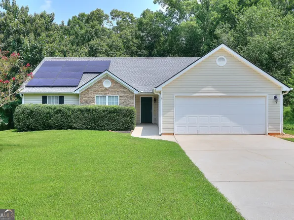 1439 Princeton Dr, Statham, GA 30666
