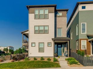 8841 Southurst St, Highlands Ranch, CO 80129