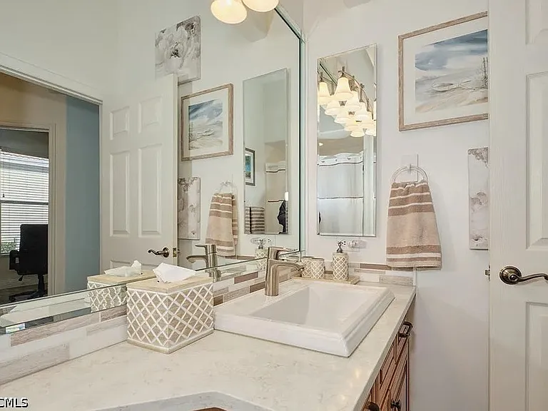 16320 Willowcrest Way — Photo 25