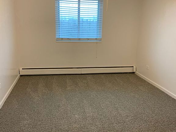 5th image of 3650 S Lincoln St #11493867