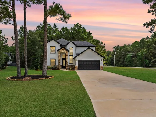17679 Spur Ct, Waller, TX 77484