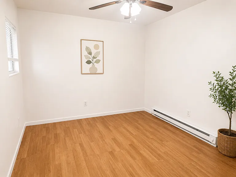 1101 Coal Sw — Photo 2