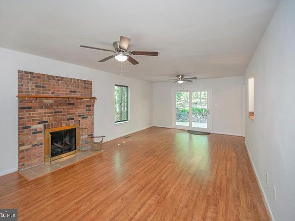 Brick fireplace & gas logs accent  Great Room