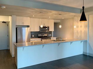181 James St N #606, Hamilton, ON L8R 2K9