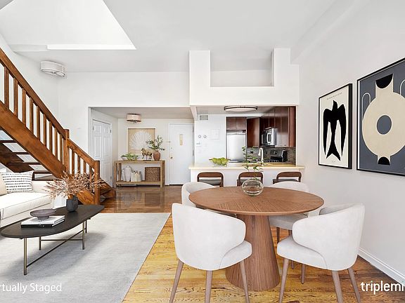 3rd image of 321 W 82nd St APT 10