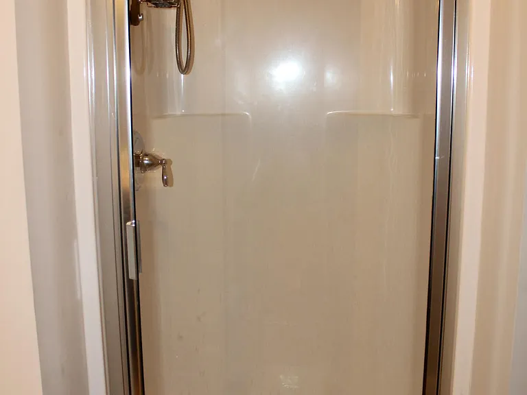 8612 Malahar Ln — Photo 21