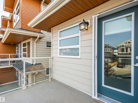 4th image of 17263 9th Ave SW