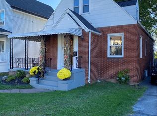 75 Rosary Ave, Lackawanna, NY 14218