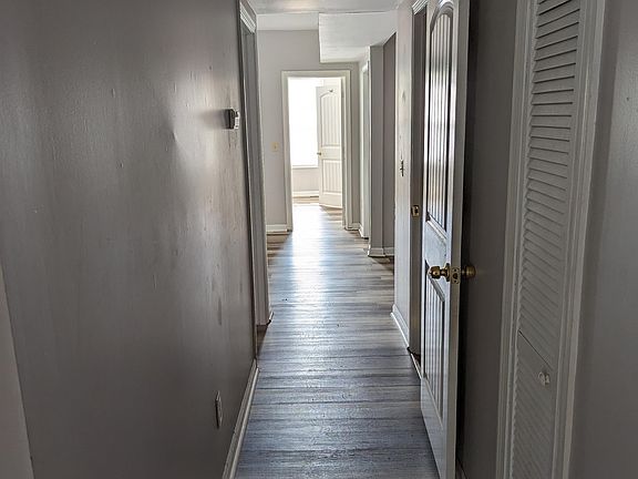 5th image of 164 Babcock St #2-S