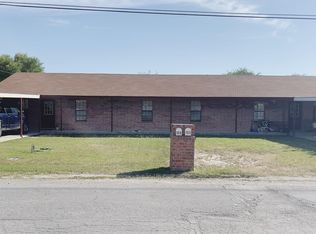 115 Dennis Dr, Del Rio, TX 78840