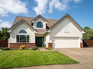 3387 Winchester Way, Eugene, OR 97401