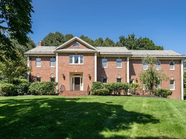 235 Warren St, Brookline, MA 02445