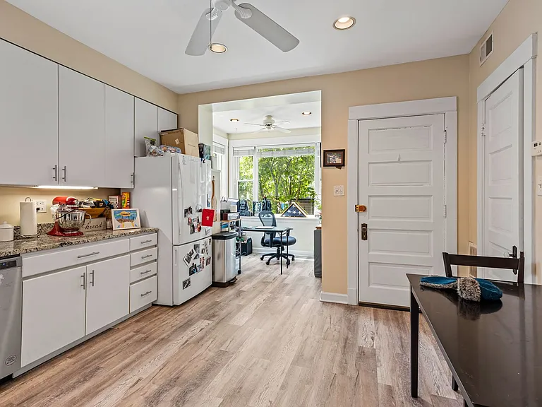 3615 N Hoyne Ave #1 — Photo 3