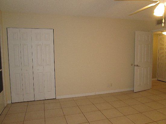 5th image of 257 Jacaranda Dr