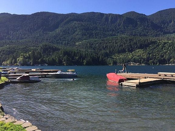 Swimming area