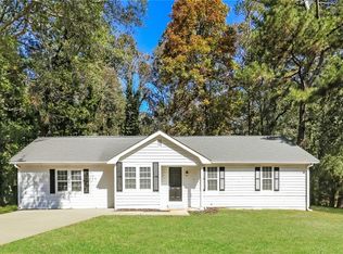 119 Valley Rd, Stockbridge, GA 30281