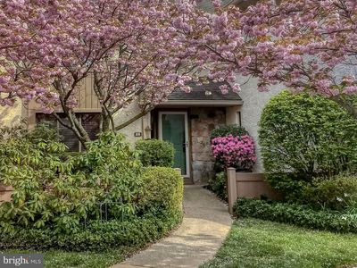 28 High Gate Ln, Blue Bell, PA, 19422