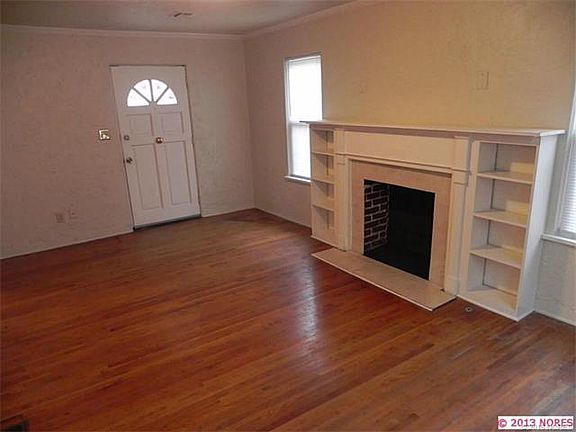 3rd image of 1223 S Richmond Ave