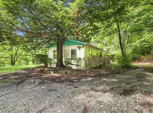5140 Tessentee Rd, Franklin, NC 28734