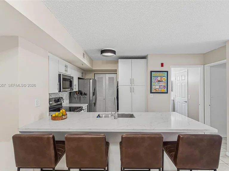 2640 S University Dr #111 — Photo 8