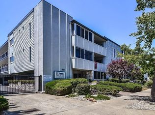 325 Kitty Hawk Rd UNIT 304, Alameda, CA 94501