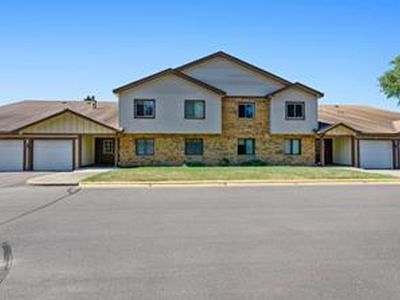 60 94th Cir NW APT 201, Minneapolis, MN, 55448