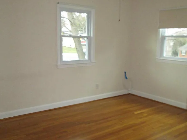 3300 N Harrison St — Photo 15