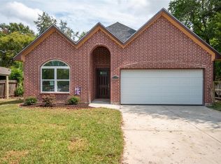5727 Glenhurst Dr, Houston, TX 77033