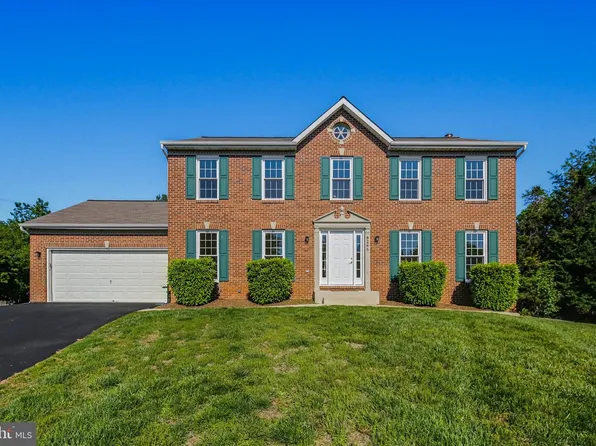 8266 Spring Branch Ct, Laurel, MD 20723