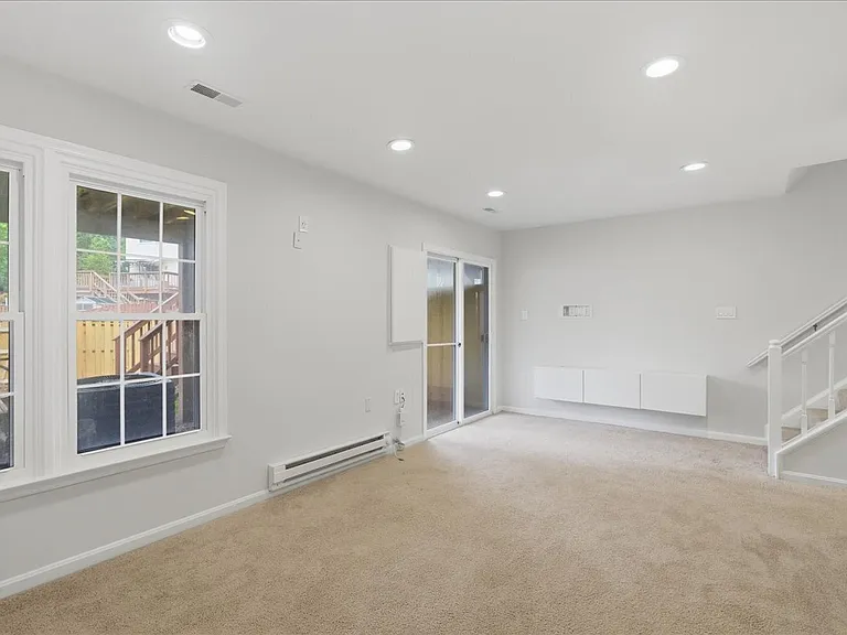13937 Middle Creek Pl — Photo 30