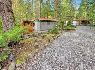 21 Drial Loop, Deming, WA 98244